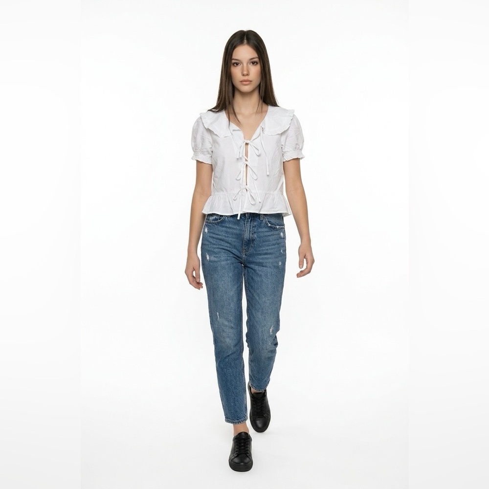 American Eagle Outfitters White Ruffle Tie-Front Blouse